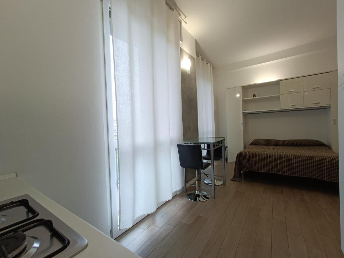 Residence Il Campo Piacenza Bagian luar foto