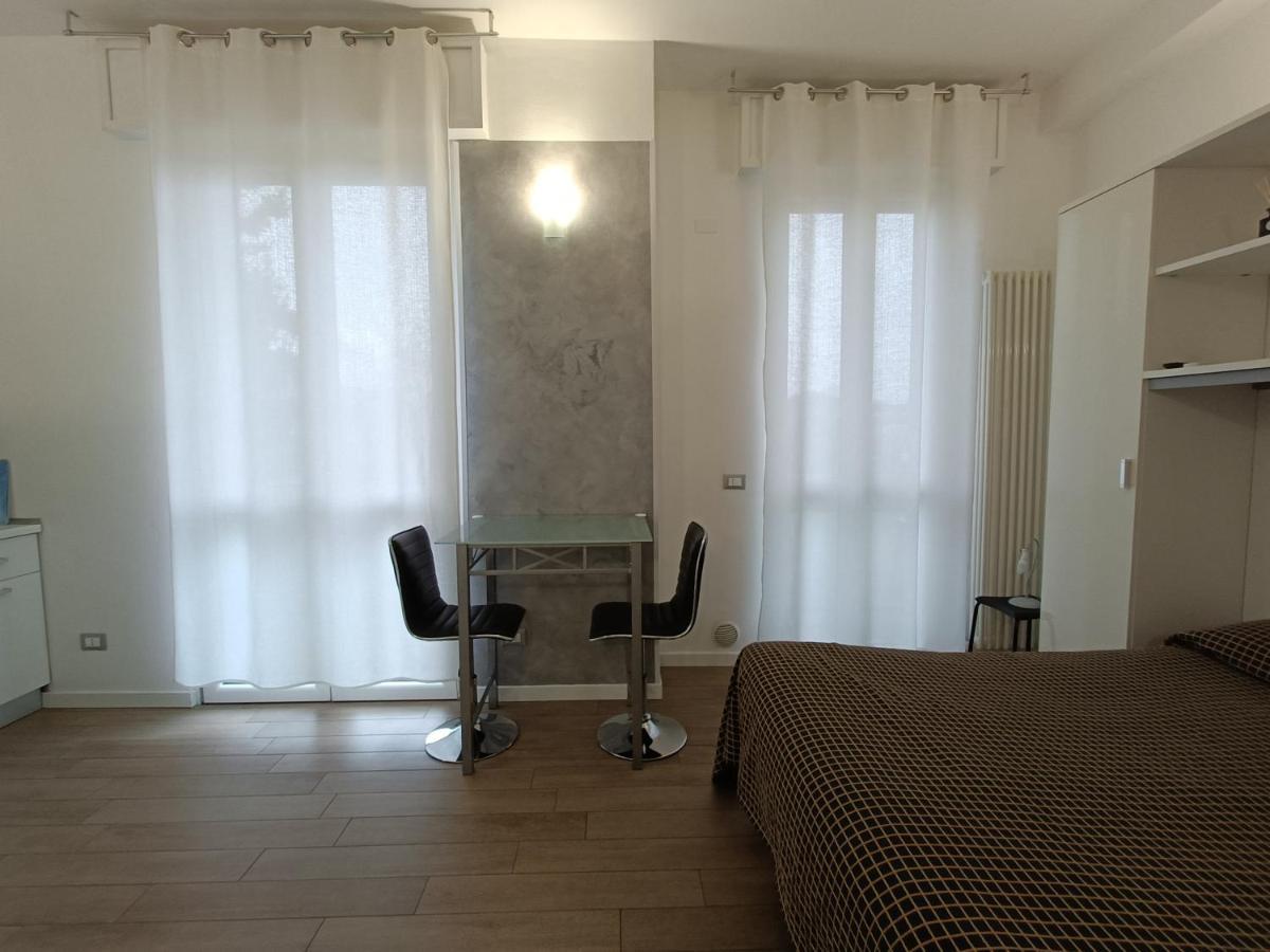 Residence Il Campo Piacenza Bagian luar foto