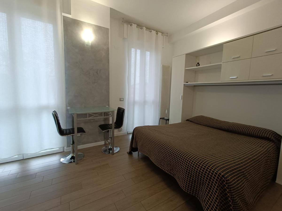 Residence Il Campo Piacenza Bagian luar foto
